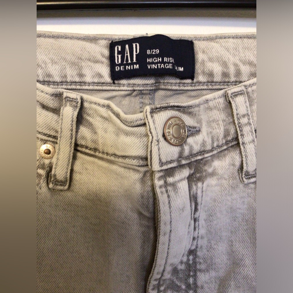NWT Gap Gray wash high rise vintage denim Jeans size 8/29 - Picture 4 of 6